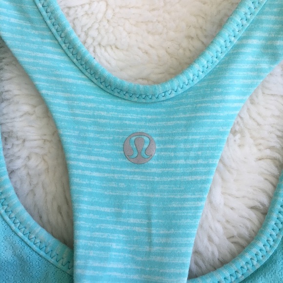 Lululemon Sky Blue Tank Top Striped Size 4 - Picture 3 of 5
